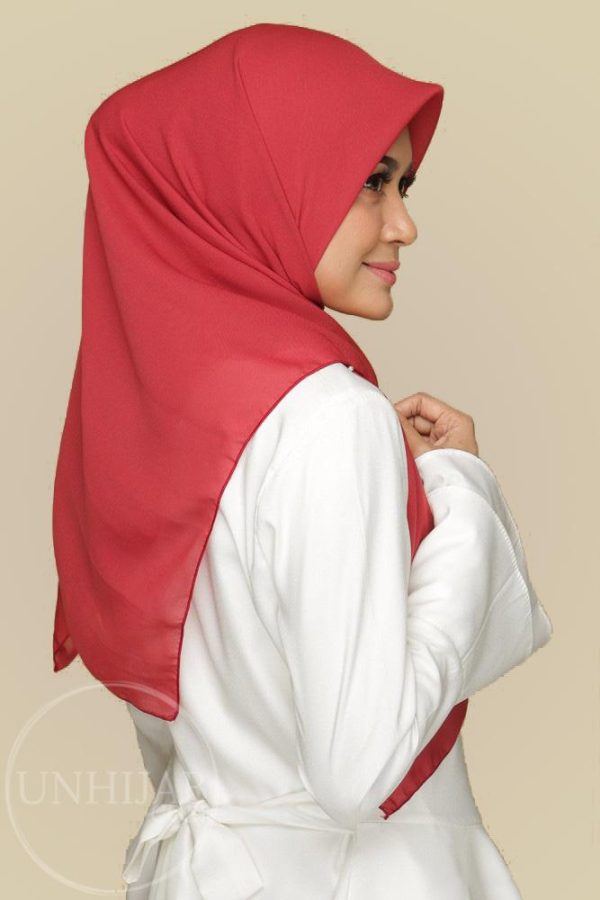 Hijab Mousseline Carré Collection Riley Crimson